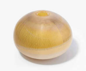 Laura Diaz De Santillana, Kugelvase "Sommerso oro"