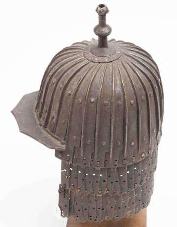 Lamellenhelm - Foto 2