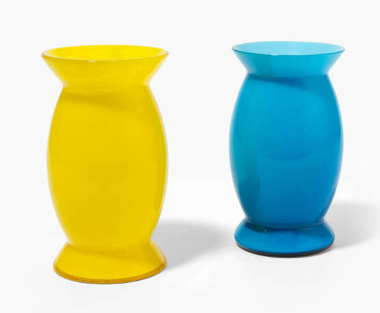 Alessandro Mendini, 2 Vasen "Opalino" - Foto 1