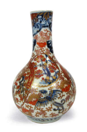 Blau, rot und gold dekorierte Vase aus Porzellan mit floralem Dekor - Foto 1