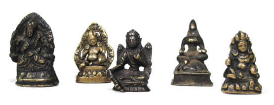 Fünf Miniaturbronzen mit Darstellung verschiedener Gottheiten - Foto 1