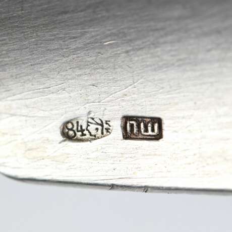 Russian silver spatula-spoon for sugar. Moscow. The turn of the 19th-20th centuries. Silver 84 Neo-Russian At the turn of 19th -20th century - photo 4 Russian silver spatula-spoon for sugar. Moscow. The turn of the 19th-20th centuries. Silver 84 Neo-Russian At the turn of 19th -20th century - photo 4