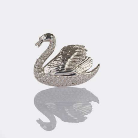 Juwelier Wempe. Brillant Brosche 'Schwan'. - фото 1