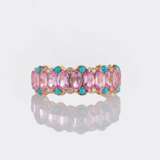Pink Saphir Ring mit kleinen Türkisen. - Foto 1