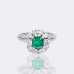 Adolf Merath. Saphir Brillant Ring.