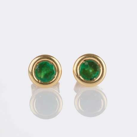 Smaragd-Schmuckset: Kette, Brosche, Ring und Paar Ohrstecker. - фото 5