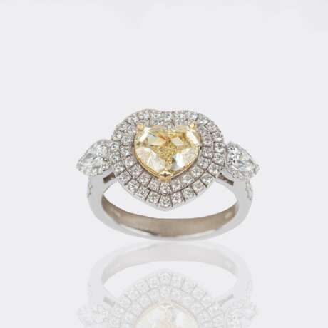 Fancy Diamant Ring in Herzform. - Foto 2
