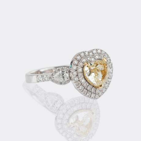 Fancy Diamant Ring in Herzform. - Foto 3