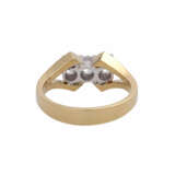 Ring mit 3 Brillanten, zusammen ca. 0,6 ct (punz.), LGW-GW (I-L)/VS, - Foto 4