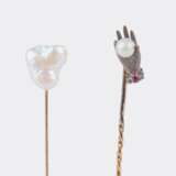 Zwei Novelty-Jewellerypieces Nadeln mit Perl-Besatz. - photo 1