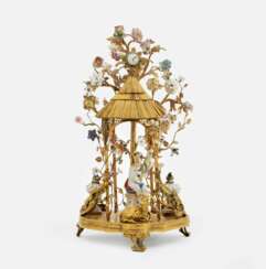 Louis XV Ormolu Tafelaufsatz mit Uhrenbekrönung 'Allegorie des Sommers'.