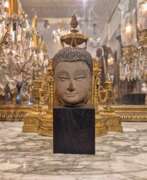 Aperçu. Shakyamuni Buddha head in sandstone, Thailand, Ayutthaya, 17th century
