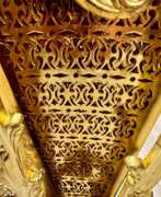 Aperçu. 19th Century Fireplace Screen in Gilt Bronze