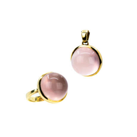 Ring und Anhänger mit Rosenquarz-Cabochon - photo 1