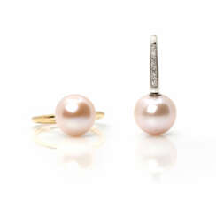 Ring und Anhänger mit Perle