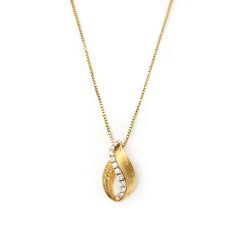 Kette mit Diamantanhänger - photo 1