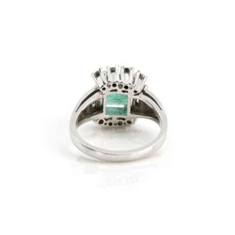 Smaragd-Diamantring - photo 4