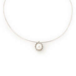 Collier mit Perl-Diamantanhänger