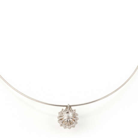 Collier mit Perl-Diamantanhänger - фото 2