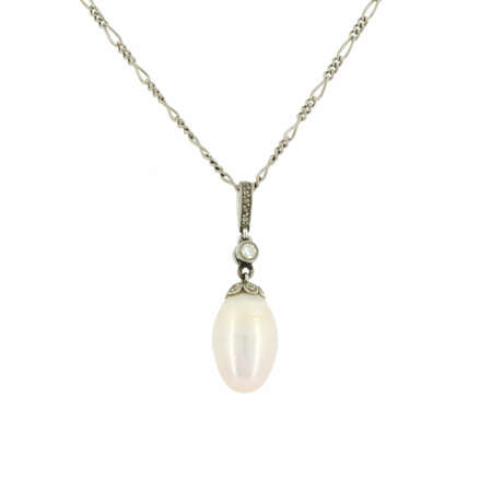 Pearl-Diamond-Pendant-Necklace - photo 2 Pearl-Diamond-Pendant-Necklace - photo 2