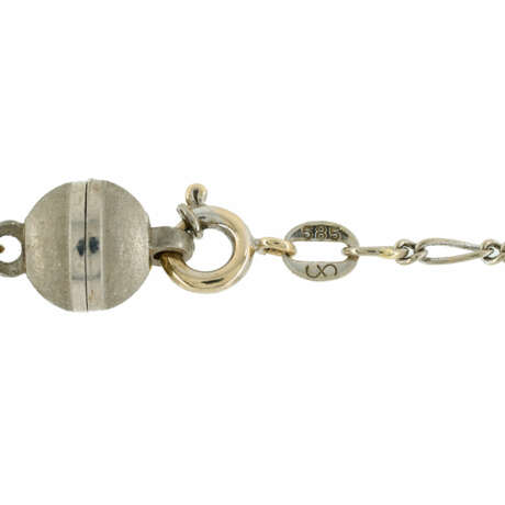 Pearl-Diamond-Pendant-Necklace - photo 4 Pearl-Diamond-Pendant-Necklace - photo 4