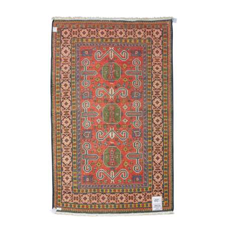 Orientteppich. KASAK alt/KAUKASUS, 1. Hälfte 20. Jahrhundert, 185x120 cm. - photo 2