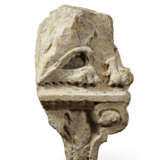 A VENETIAN CARVED STONE COLUMN CAPITAL FRAGMENT - photo 1