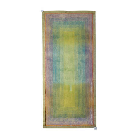 Design Teppich aus Wolle, 1970er Jahre, 198x90 cm. - фото 2