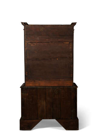 A NORTH EUROPEAN WALNUT AND MARQUETRY-INLAID CABINET-ON-CHEST - фото 8