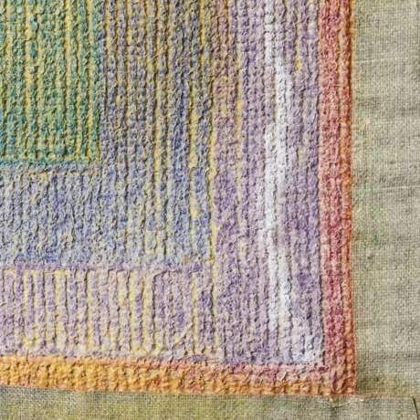 Design Teppich aus Wolle, 1970er Jahre, 198x90 cm. - фото 3