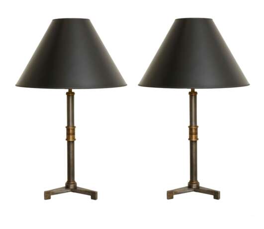 A PAIR OF STEEL TABLE LAMPS - фото 1