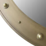 A LARGE CIRCULAR GILT-STEEL MIRROR - фото 2