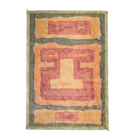 Design Teppich aus Wolle. 1970er Jahre, 248x167 cm. - фото 3