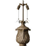 A PAIR OF PLASTER 'PINEAPPLE' TABLE LAMPS - фото 2