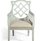 A SET OF FOUR GEORGIAN STYLE WHITE-PAINTED ARMCHAIRS - photo 2