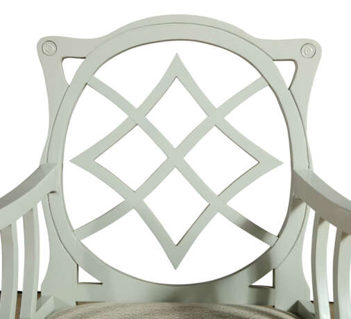A SET OF FOUR GEORGIAN STYLE WHITE-PAINTED ARMCHAIRS - photo 6 A SET OF FOUR GEORGIAN STYLE WHITE-PAINTED ARMCHAIRS - photo 6