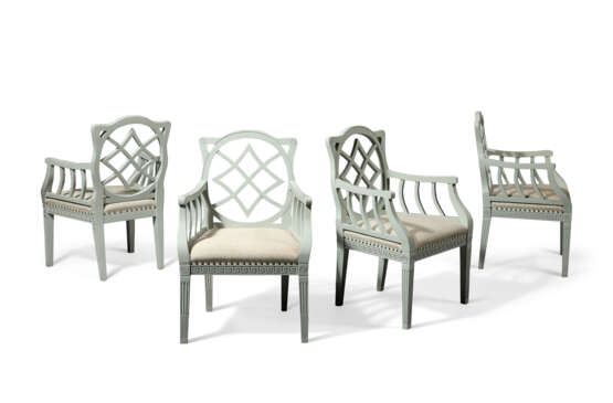 A SET OF FOUR GEORGIAN STYLE WHITE-PAINTED ARMCHAIRS - photo 8 A SET OF FOUR GEORGIAN STYLE WHITE-PAINTED ARMCHAIRS - photo 8