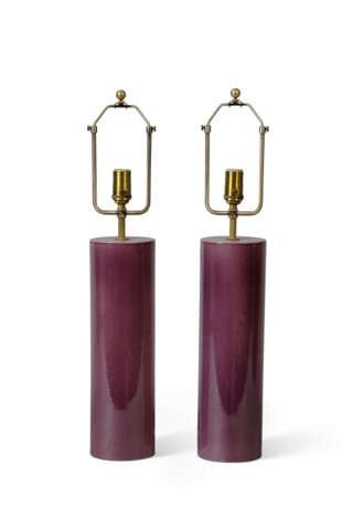 A PAIR OF PURPLE-GLAZED PORCELAIN TABLE LAMPS - photo 2