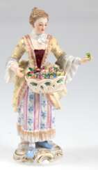 Meissen-Figur &quot;Blumenverkäuferin&quot;, Knaufschwertermarke (1850-1924), aus der Serie &quot;Pariser Ausrufer&quot;, polychrom bemalt, 1. Wahl, Daumen und Blüten best., H. 14 cm