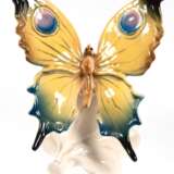 Figur "Schmetterling", Ens, polychrom bemalt, H. 8,5 cm - photo 1