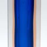 Kleine Murano-Vase, vierkantig, blauer Innenfang, Rand mit Chip, H. 14,2 cm - photo 1