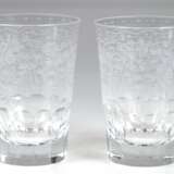 2 Moser-Wassergläser, Maharani, sign., ausgestellte Kuppa mit floralem Tiefschliff, Stand mit Facettenschliff, H. 11 cm - photo 1