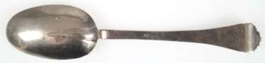 Barock-Rattenschwanz-Löffel, 18. Jh., Silber, punziert, rücks. Besitzermonogr., Gebrauchspuren, Gew. 36,6 g, L. 21 cm