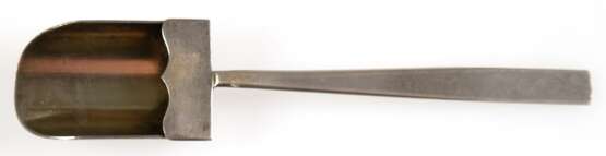 Zuckerschaufel, 20er J., 925er Silber, punziert, ca. 31 g, L. 14,5 cm - photo 1