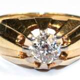 Solitaire-Ring, 585er GG, ausgefasst mit 1 Altschliff-Brillanten von ca. 0,74 ct., VS-Si, Ges-Gew. 5,60 g, RG 55 (Wiederbeschaffungswert lt. Expertise 4.160,- €) - photo 1