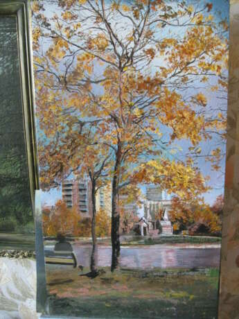 “The painting Autumn in the city” Canvas Oil paint Realist Landscape painting 2018 - photo 1