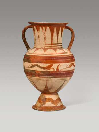 AN ETRUSCAN POTTERY AMPHORA - photo 2