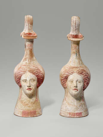TWO CANOSAN POTTERY HEAD VASES - photo 1