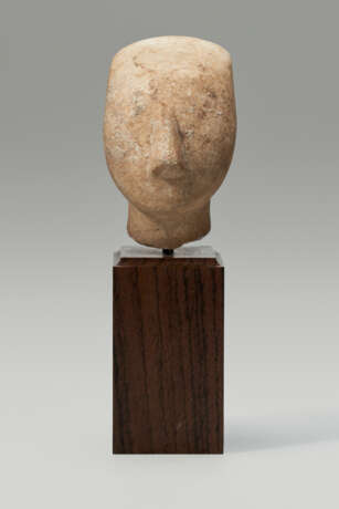A CYCLADIC MARBLE HEAD - photo 1 A CYCLADIC MARBLE HEAD - photo 1