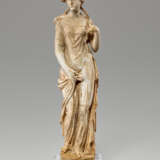 A ROMAN MARBLE VENUS - фото 1